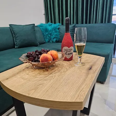 Apartment The Butterfly Apartment Seafront & Amazing Views By Pikhost *