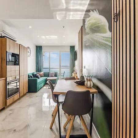 The Butterfly | Seafront & Amazing Views By Pikhost Appartement *