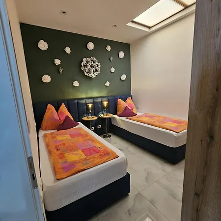 Butterfly Shengjin Apartment