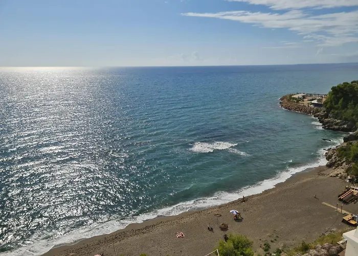 Апартаменты Butterfly Shengjin Лежа